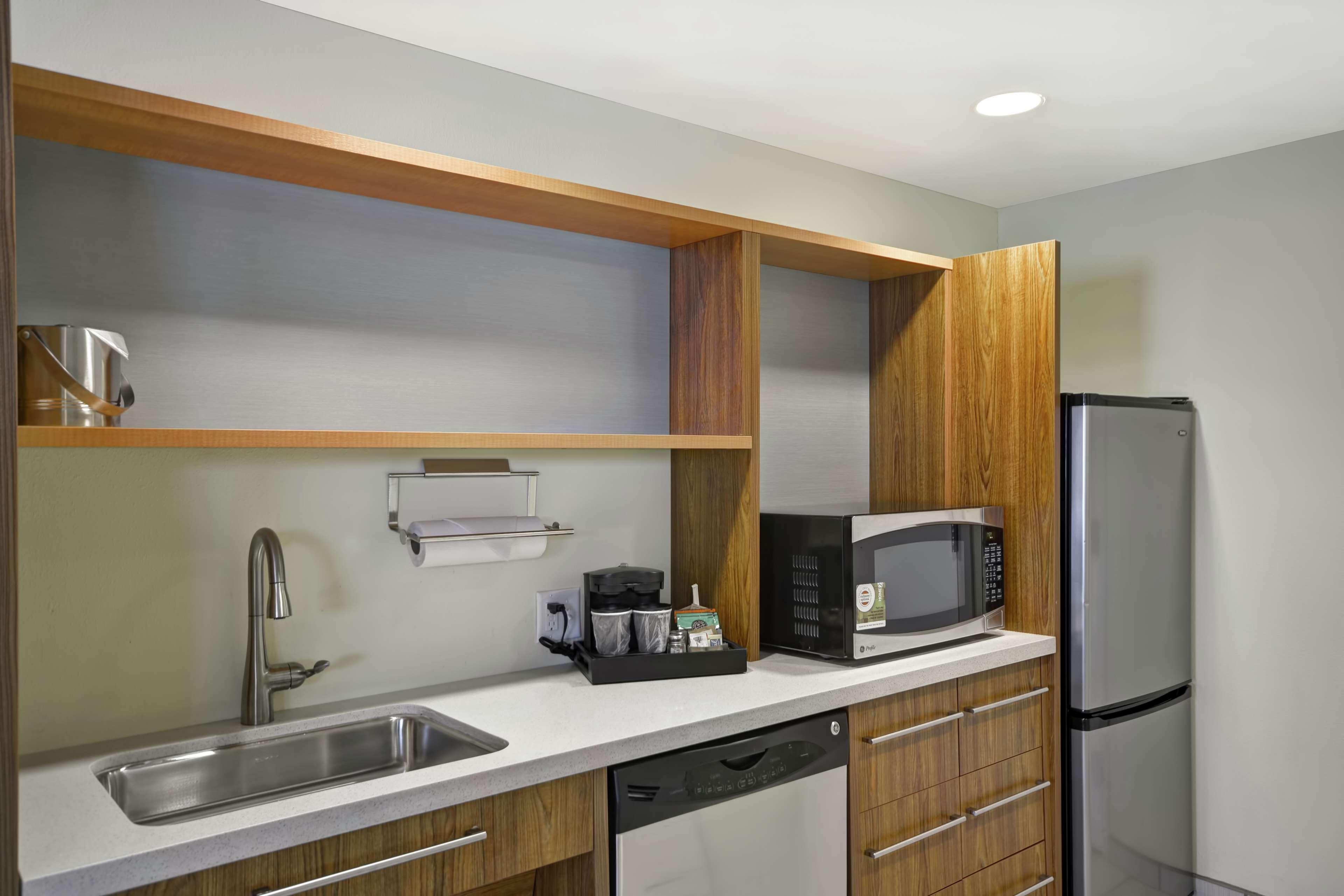 Home2 Suites By Hilton Rochester Henrietta, Ny Екстер'єр фото