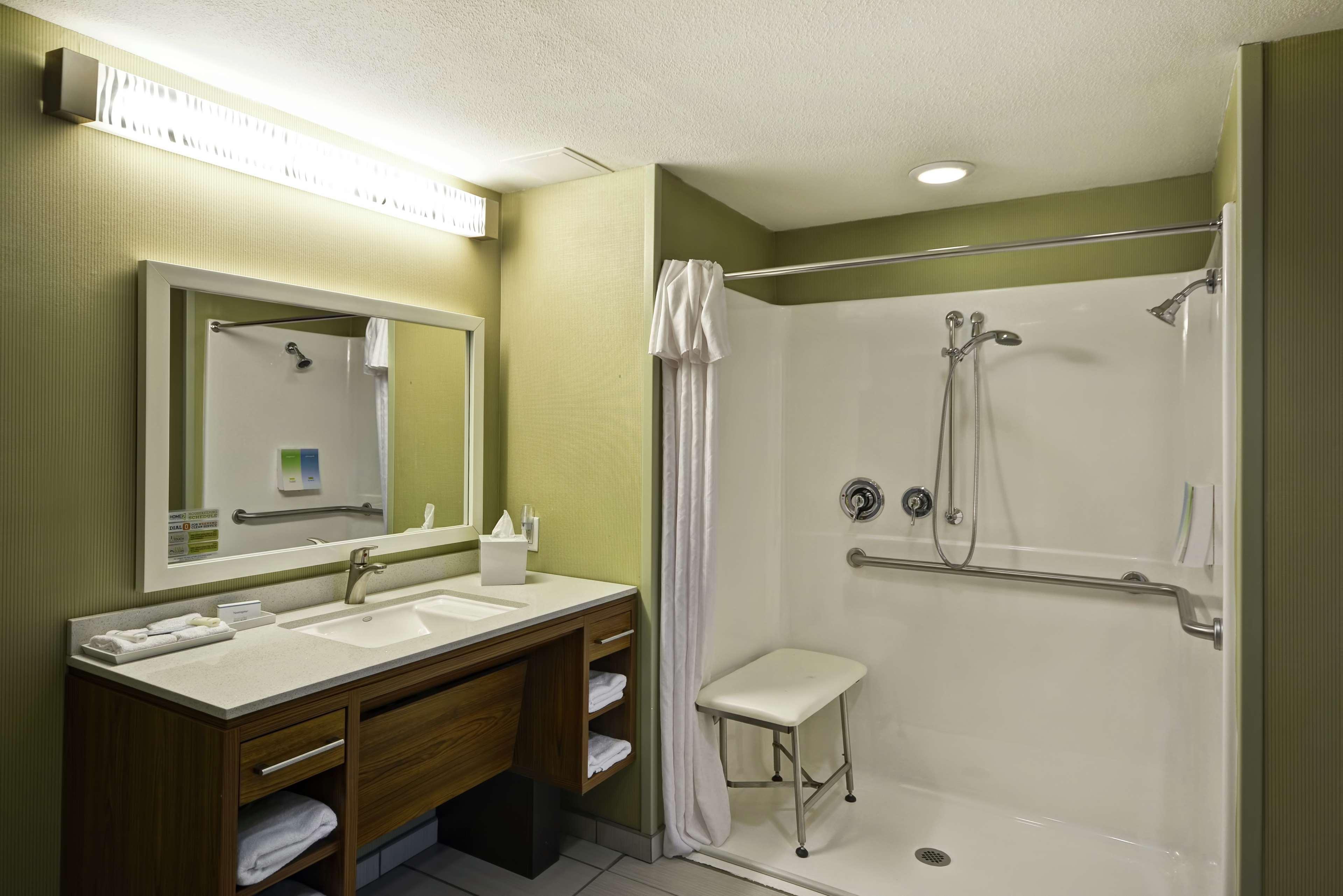 Home2 Suites By Hilton Rochester Henrietta, Ny Екстер'єр фото